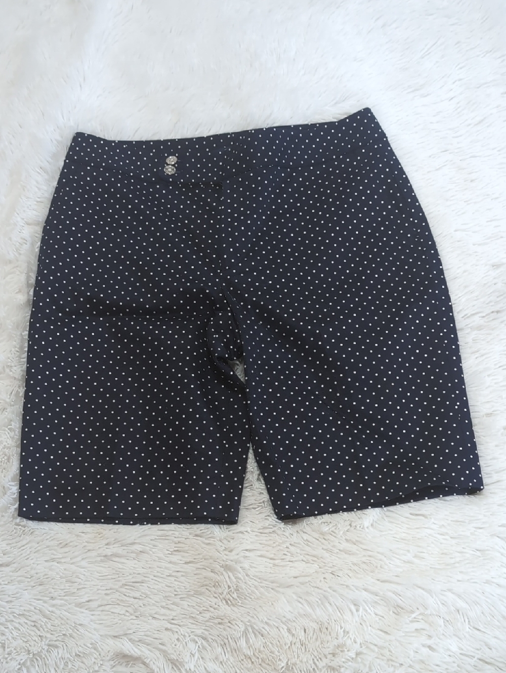 CHAPS Blue Polkadot Bermuda Shorts 8
